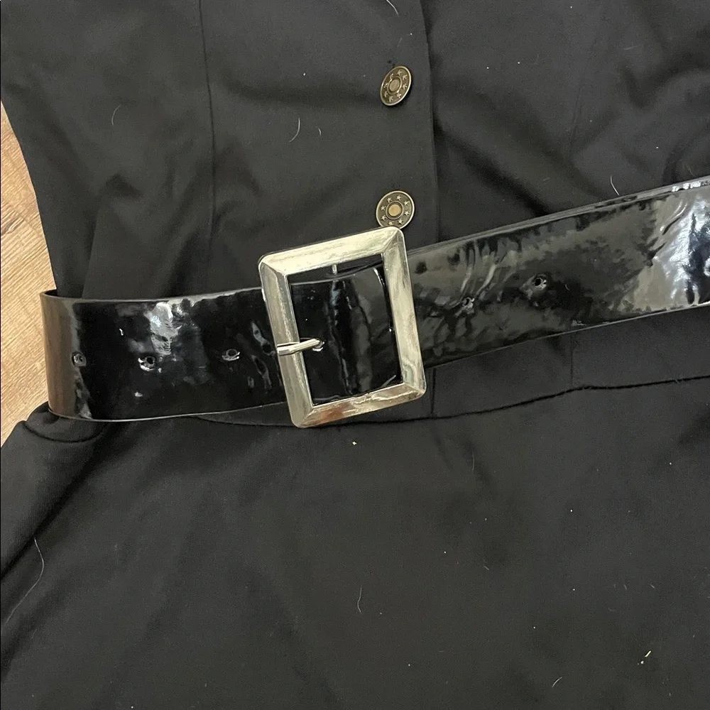 Naughty police NWOT - Picture 2 of 6